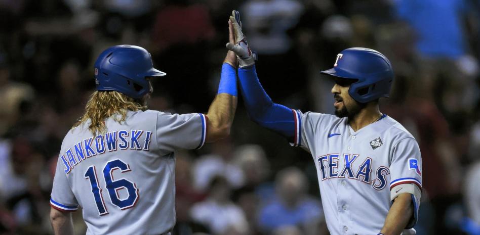 Rangers, a un triunfo de conquistar la Serie Mundial